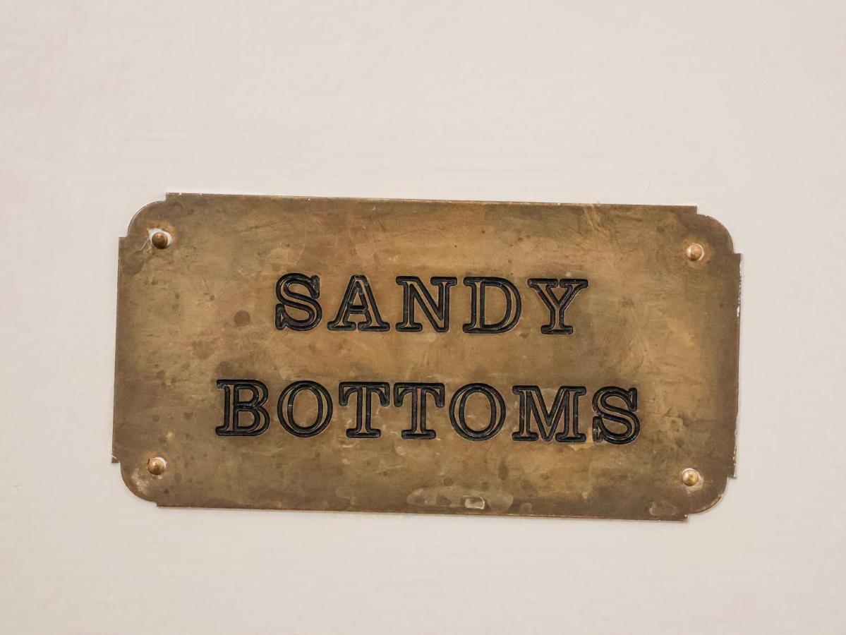 Sandy Bottoms Вітбі Екстер'єр фото